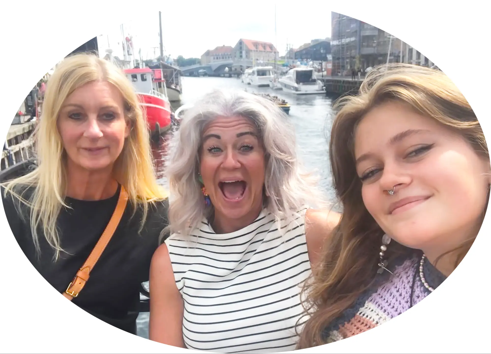 Cecilia Lindgren med sin syster och dotter. Foto: Privat.