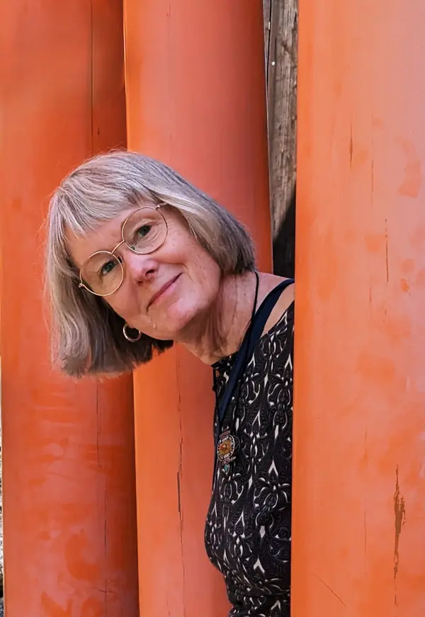 Elise håller kurser i japanskt broderi, sashiko.