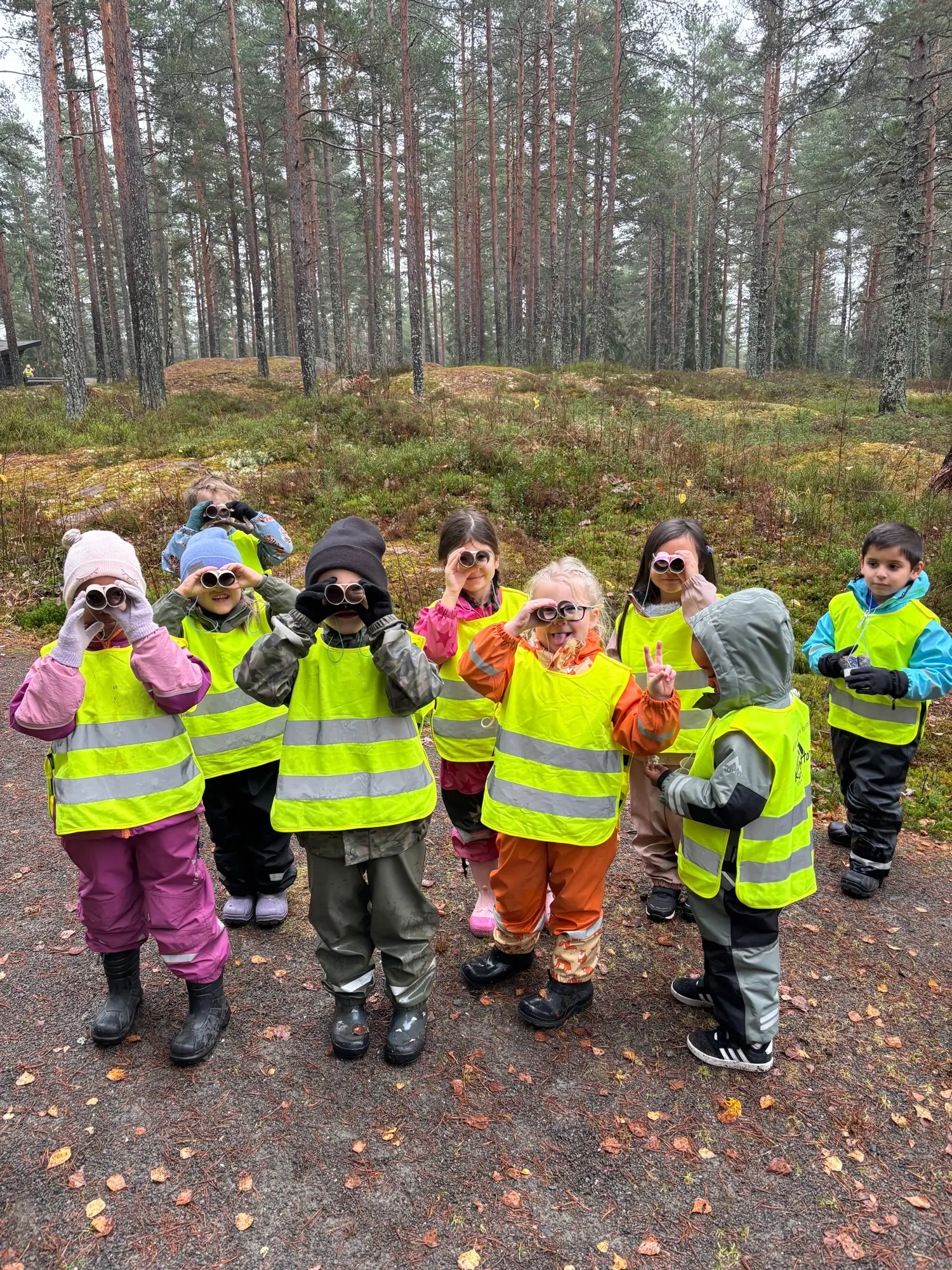 Förskolan Kullerbyttan i Säffle på skogsutflykt