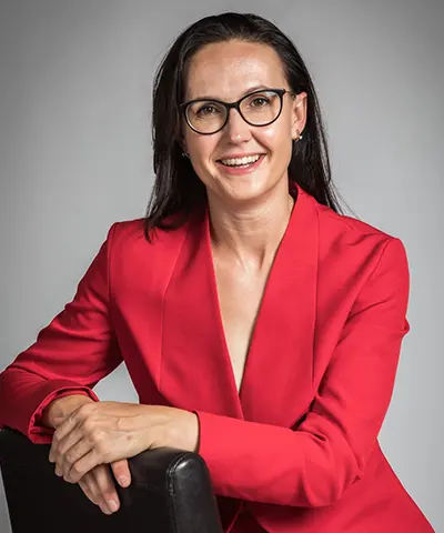 Kate Smith, språkvetare, rätts- och sjukvårdstolk med mångårig erfarenhet