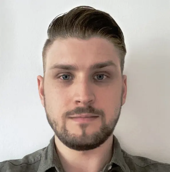 Porträttbild av kursledare Martin Larsson