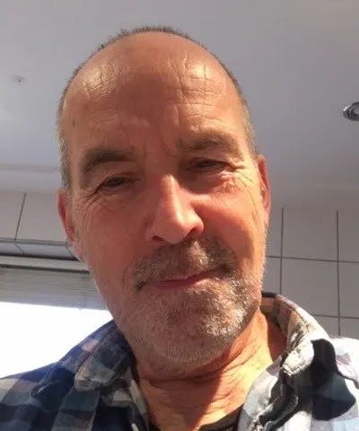 Mats Nordenhed  kursledare i Olja/akryl, akvarell och teckning  på Medborgarskolan